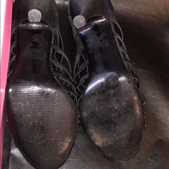 The touch of Nina black dress shoes sandals sz. 10 - Picture 3 of 3